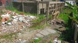 “Bangunan smk bina karya bangsa roboh setelah gempa. 21.nov.2022, pertanyakan tentang alokasi anggaran”