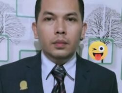 Menjaga Desa dari Riak Kecil: Filsafat Hukum Kesemestaan dan Kearifan Sunda